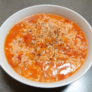 簡単☆シンプルなトマト雑炊
